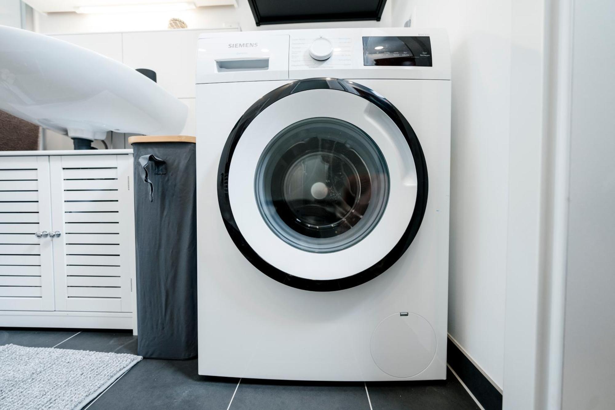פורצהיים Bellabene Modernes Studio Apartment In Zentraler Lage Mit Terrasse, Parkplatz, Smarttv מראה חיצוני תמונה