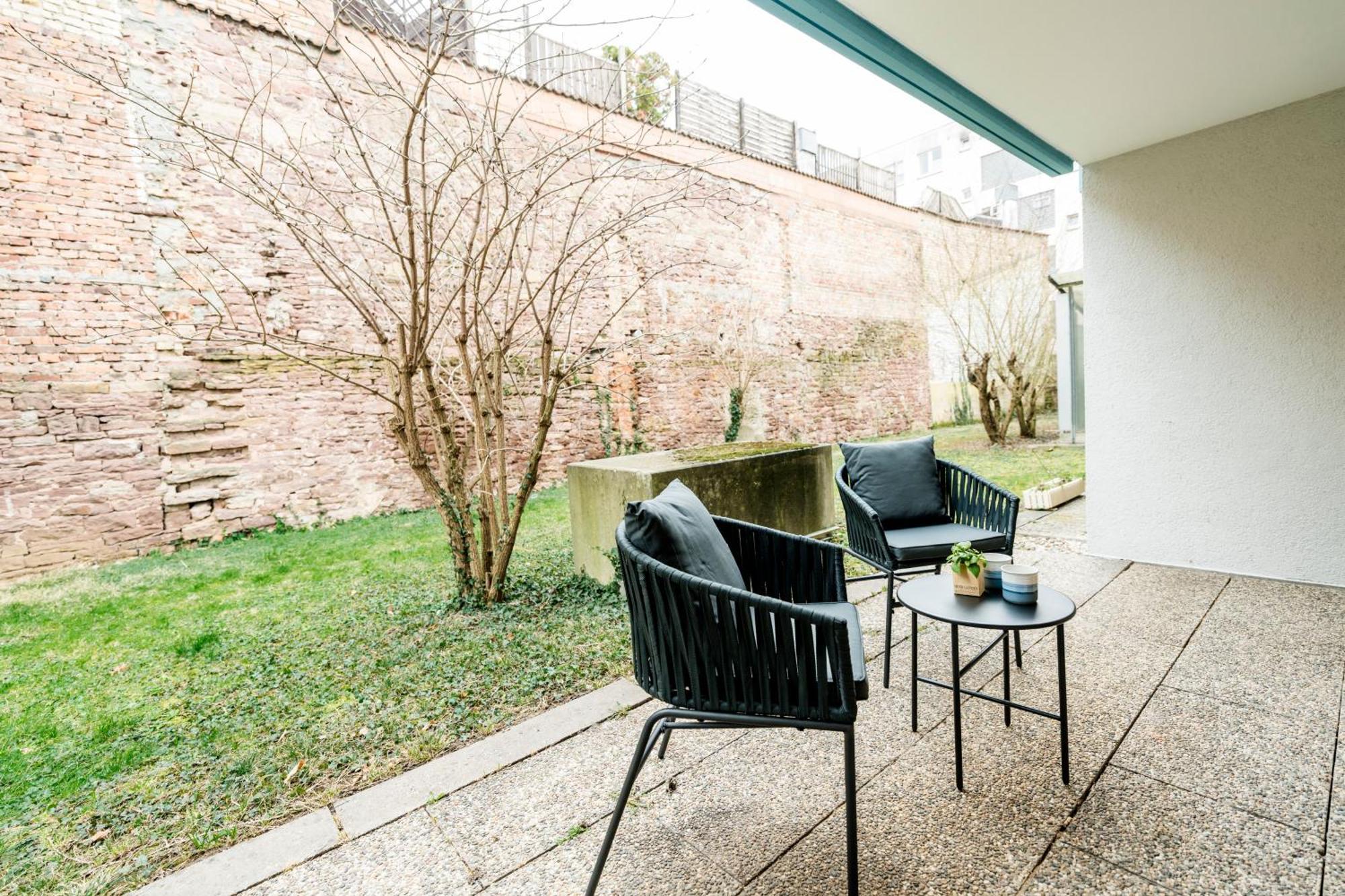 פורצהיים Bellabene Modernes Studio Apartment In Zentraler Lage Mit Terrasse, Parkplatz, Smarttv מראה חיצוני תמונה
